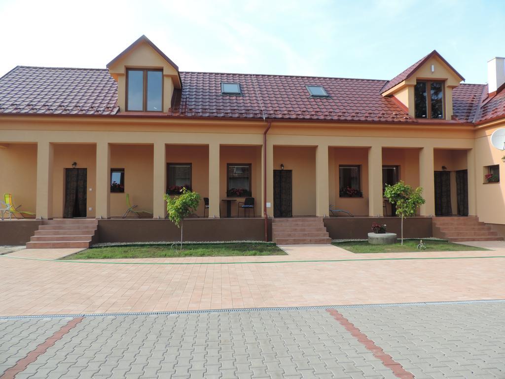Vila Maria Rapovce מראה חיצוני תמונה